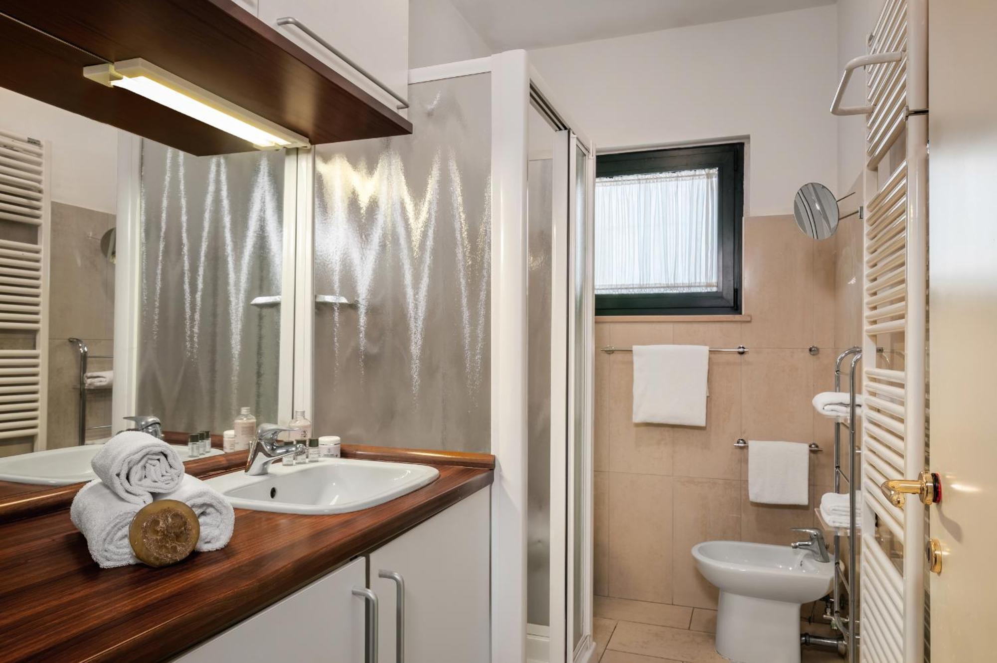 Universal Apartment